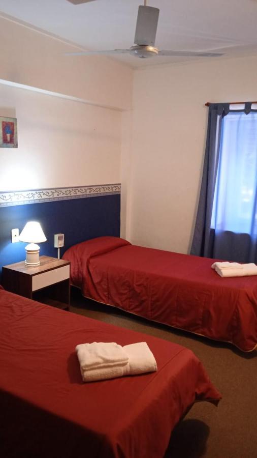 Hotel Tres Reyes Necochea Exterior foto